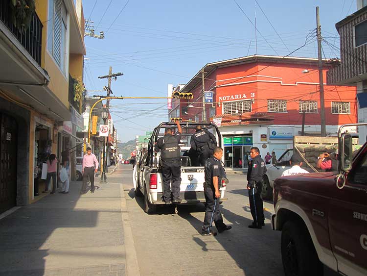 Mujer frustra robo a su domicilio en Huauchinango