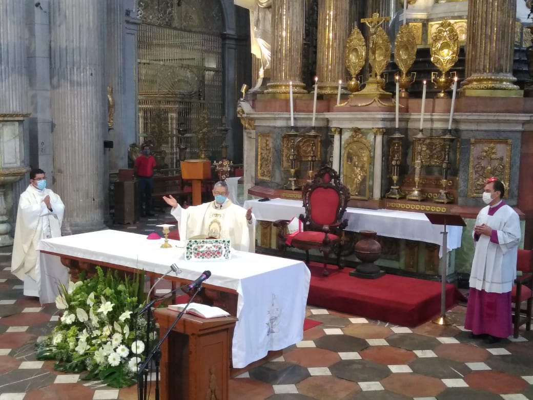 Desde Catedral de Puebla piden a población Quédate En Casa