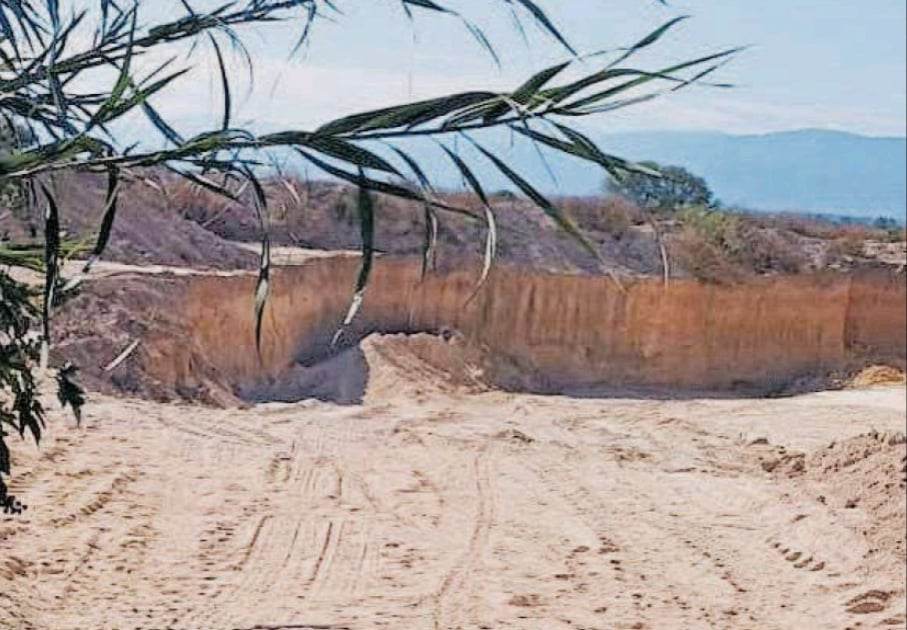 Preocupa a habitantes de San Diego Chalma excavación de grandes dimensiones 