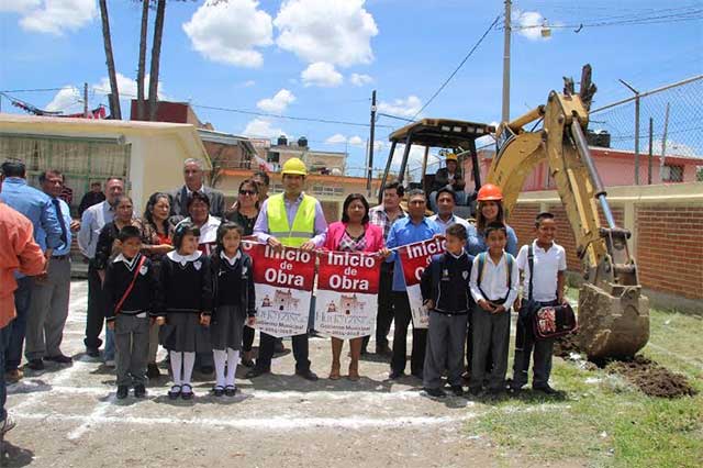 Inicia el gobierno de Huejotzingo 4 obras escolares y públicas