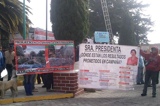 Opositores a Living Water cierran presidencia de Ocotepec