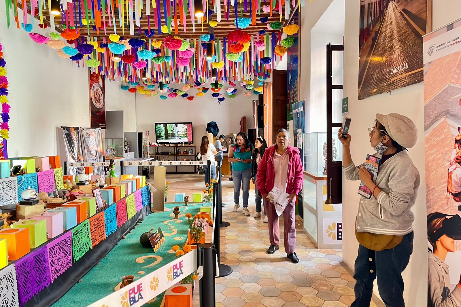 Más de 155 mil personas han visitado el altar de Chignahuapan en el Centro Histórico