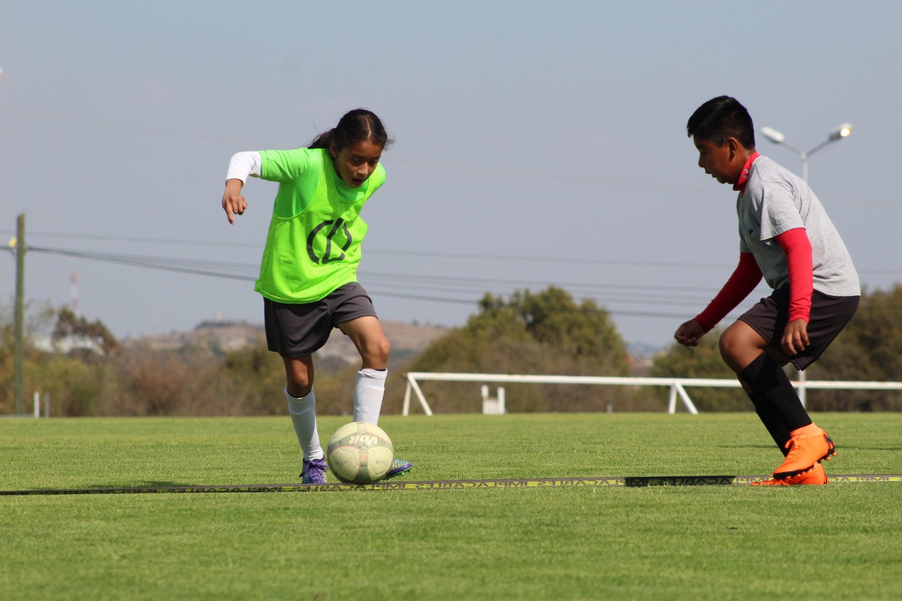 Visorías femeniles en Olivos