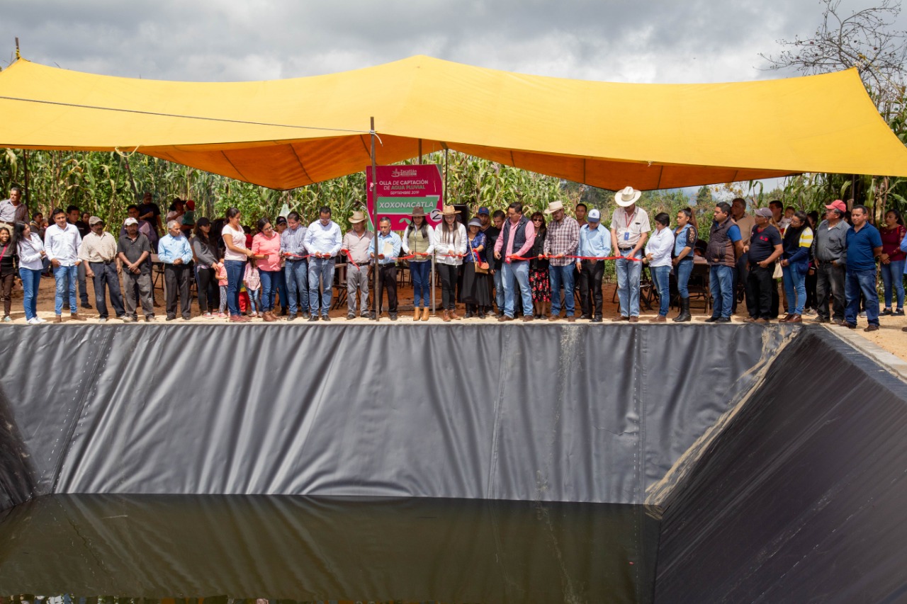 Olla de captación pluvial facilitará riego de cultivos en Xoxonacatla