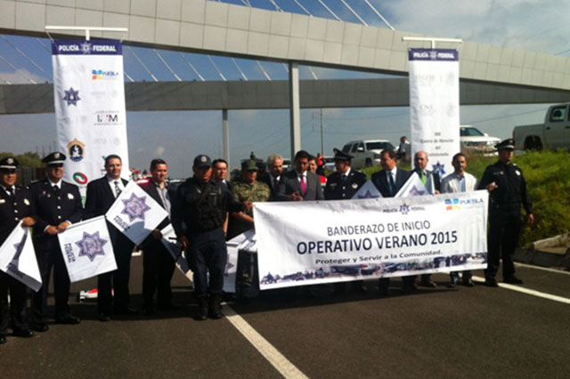 Dan banderazo a Operativo Verano 2015 en carreteras de Puebla