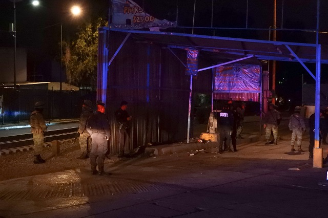 Catean tianguis La Cuchilla en busca de El Caimán