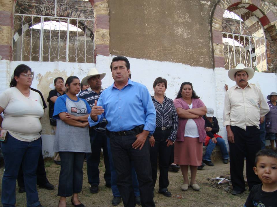 Edil de Tlalancaleca excluye de Cabildos a regidores de oposición