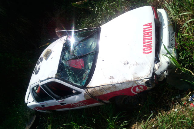 Accidente entre taxi y camión deja un herido en V. Carranza