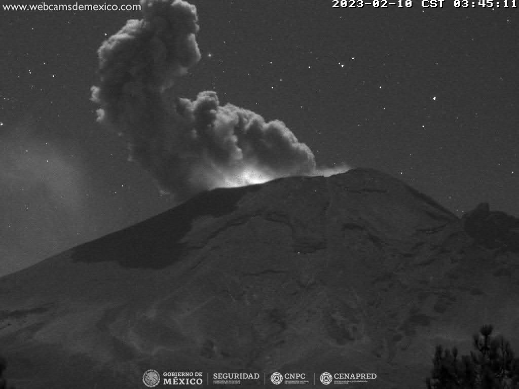 Popocatépetl registra 144 exhalaciones y dos explosiones en 24 horas