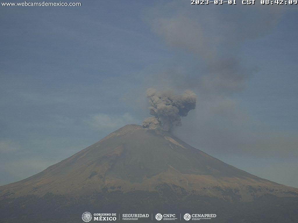 Popocatépetl registra 133 exhalaciones y dos explosiones