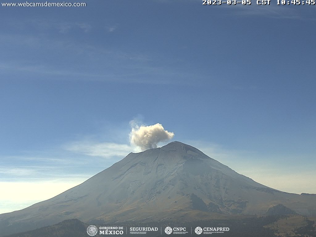 Popocatépetl registra 106 exhalaciones y una explosión