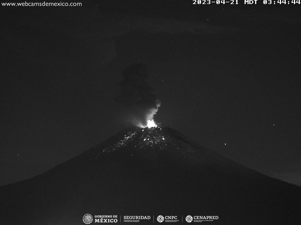 Popocatépetl registra 177 exhalaciones y 5 explosiones
