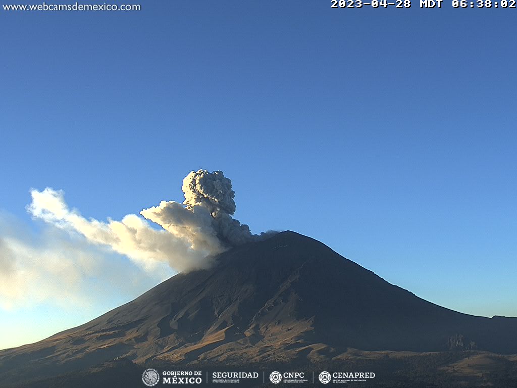Popocatépetl registra 109 exhalaciones y 5 explosiones