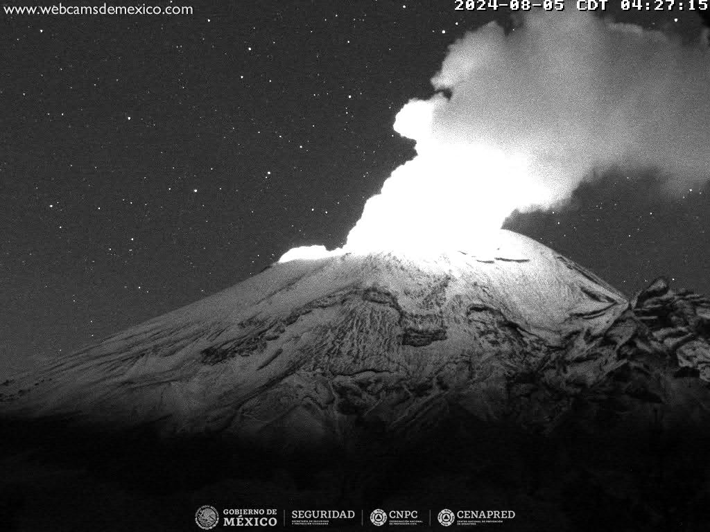 Popocatépetl registra 46 exhalaciones y 24 minutos de tremor armónico