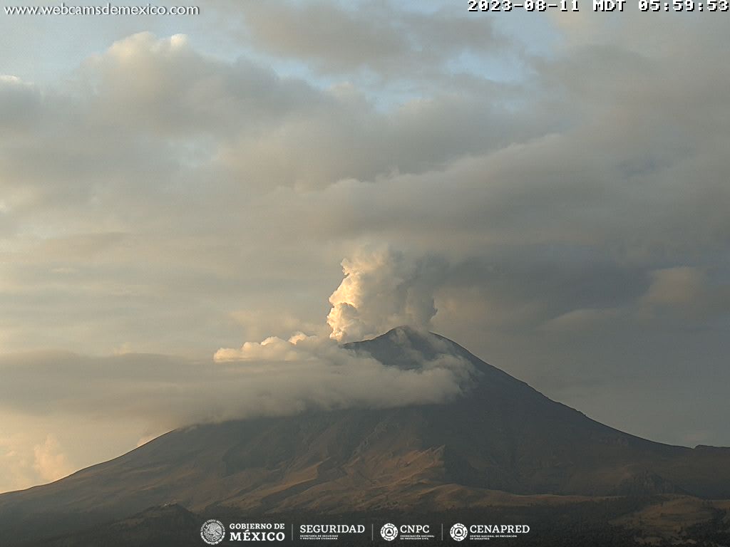 Popocatépetl registra 127 exhalaciones y una explosión en 24 horas