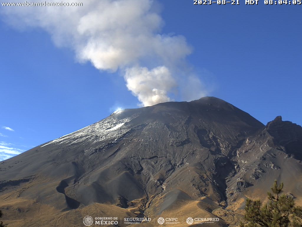 Popocatépetl registra 59 exhalaciones y dos explosiones