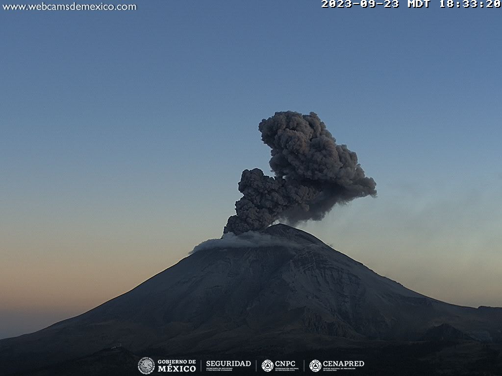 Popocatépetl emite 108 exhalaciones en 24 horas y se mantiene en Amarillo Fase 2