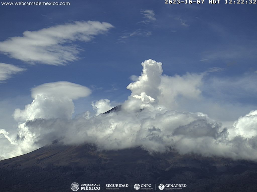 Popocatépetl está en calma con 94 exhalaciones