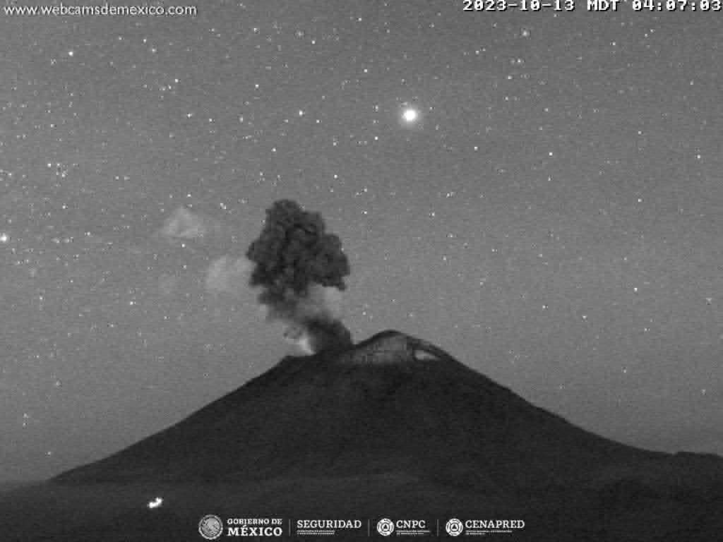 Popocatépetl registra 99 exhalaciones en 24 horas
