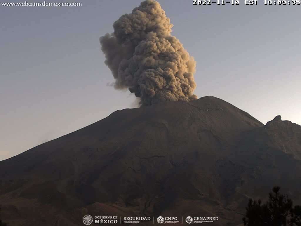 Popocatépetl registra 67 exhalaciones y 5 explosiones en 24 horas