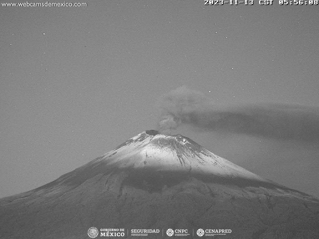 Popocatépetl registra 22 exhalaciones pero ceniza llega a Amecameca