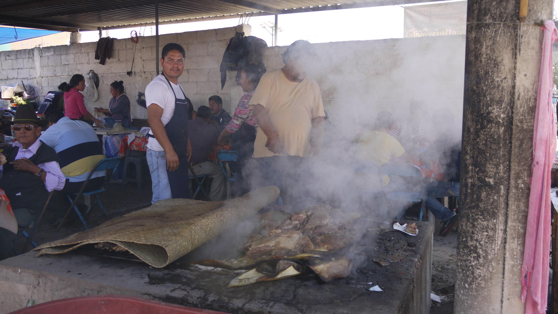 Tepeaca y la tradicional barbacoa de su Mercado Ganadero