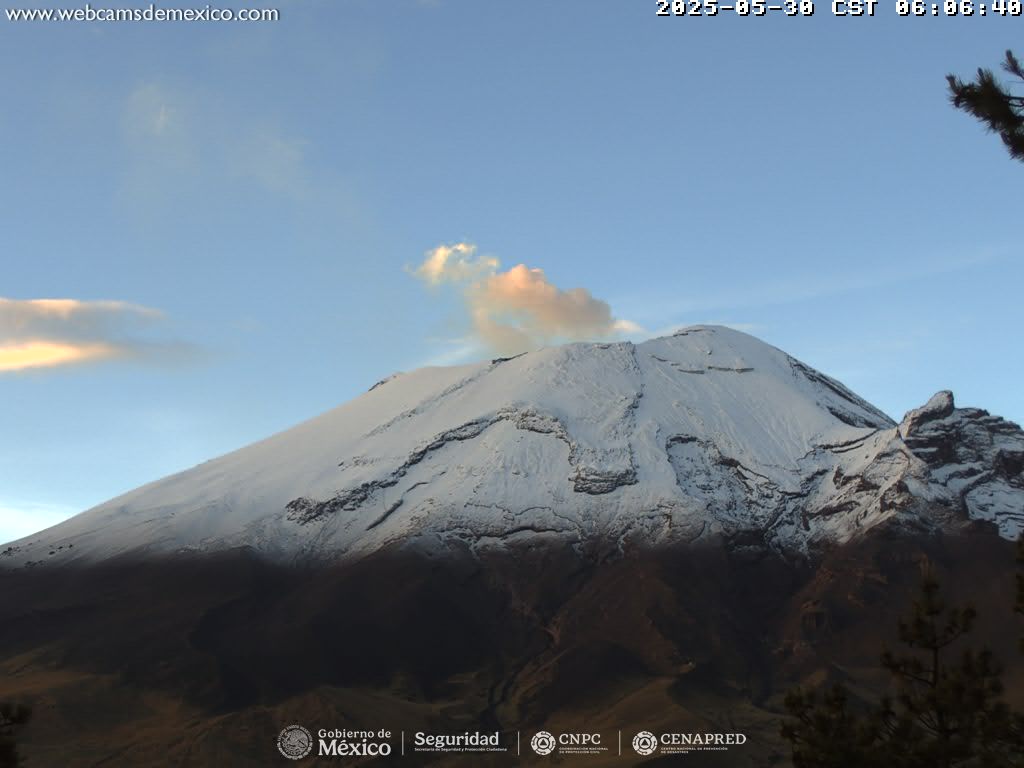 Popocatépetl sigue muy activo con 64 exhalaciones