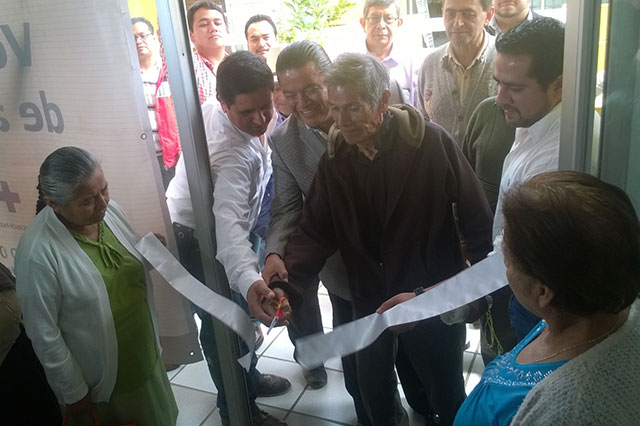 Empresario le paga oficinas a SEDESOL en Huauchinango