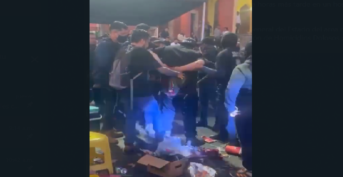 Muere turista al ser apuñalado en el festival cultural en Pahuatlán