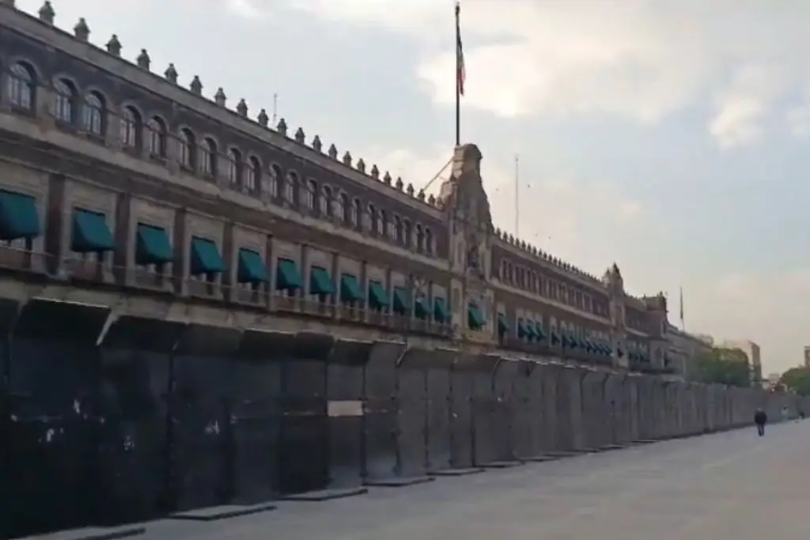 Justifica AMLO blindaje a Palacio Nacional