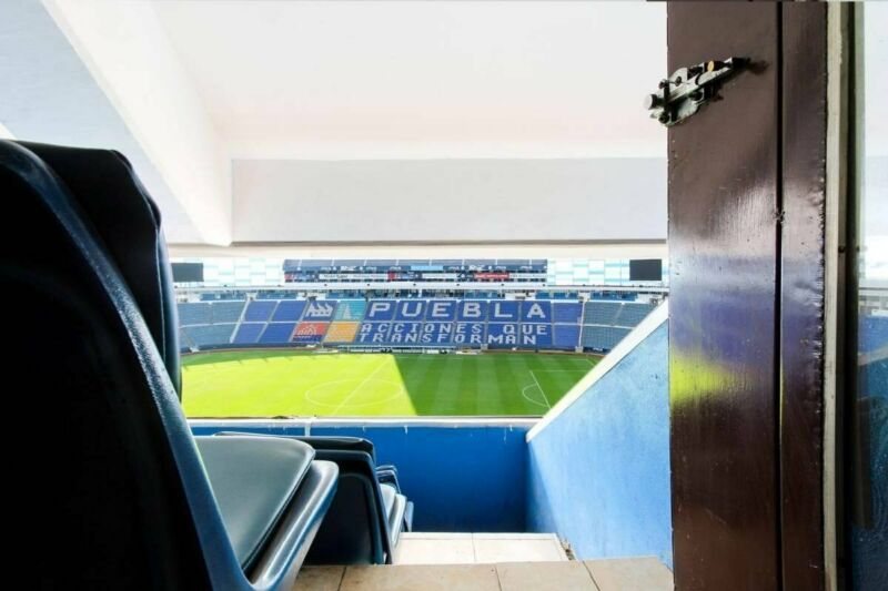 No más funcionarios de primer nivel en palcos de estadios: Barbosa