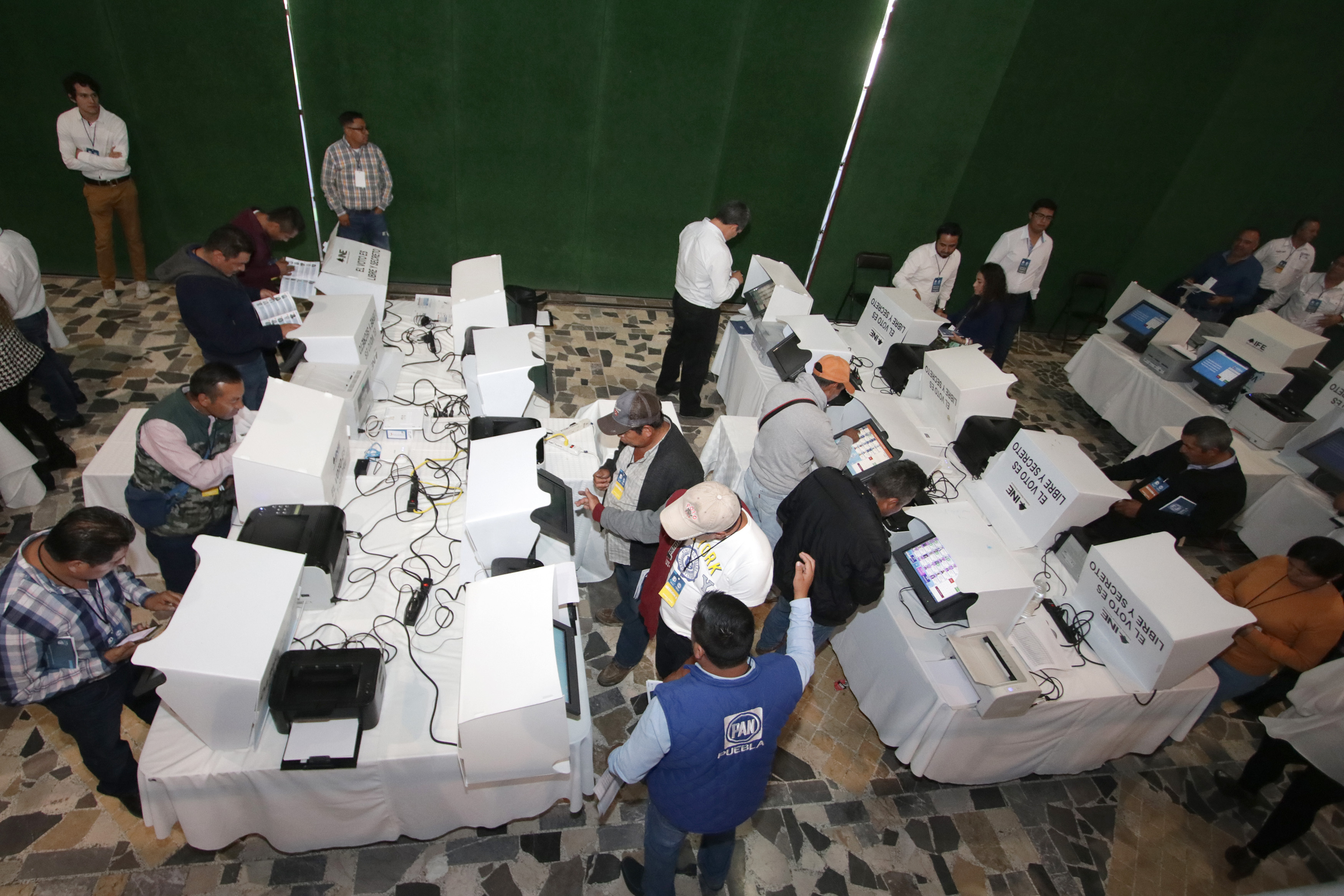 Impugnan elección de consejeros estatales y nacionales del PAN