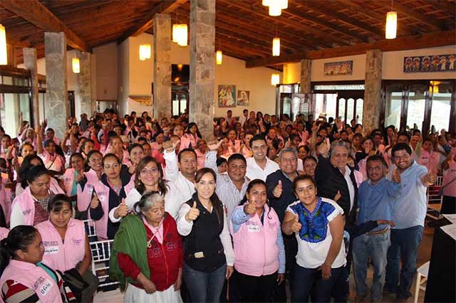 Empoderamiento de mujeres en la política, una prioridad del PAN en Cuetzalan