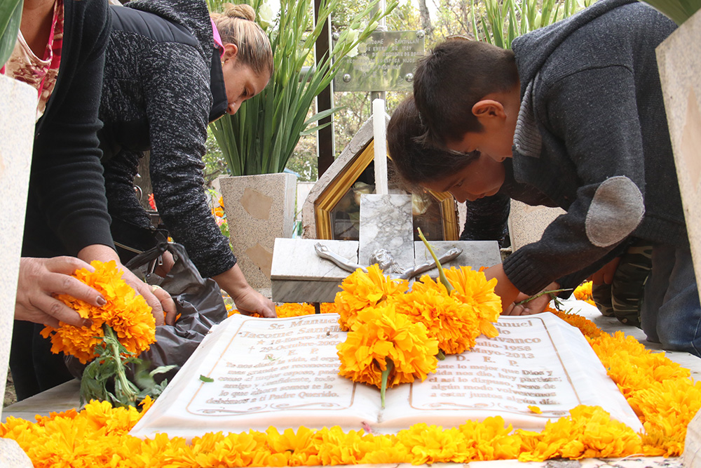 Se venden en Texmelucan 300 toneladas de flor de muerto