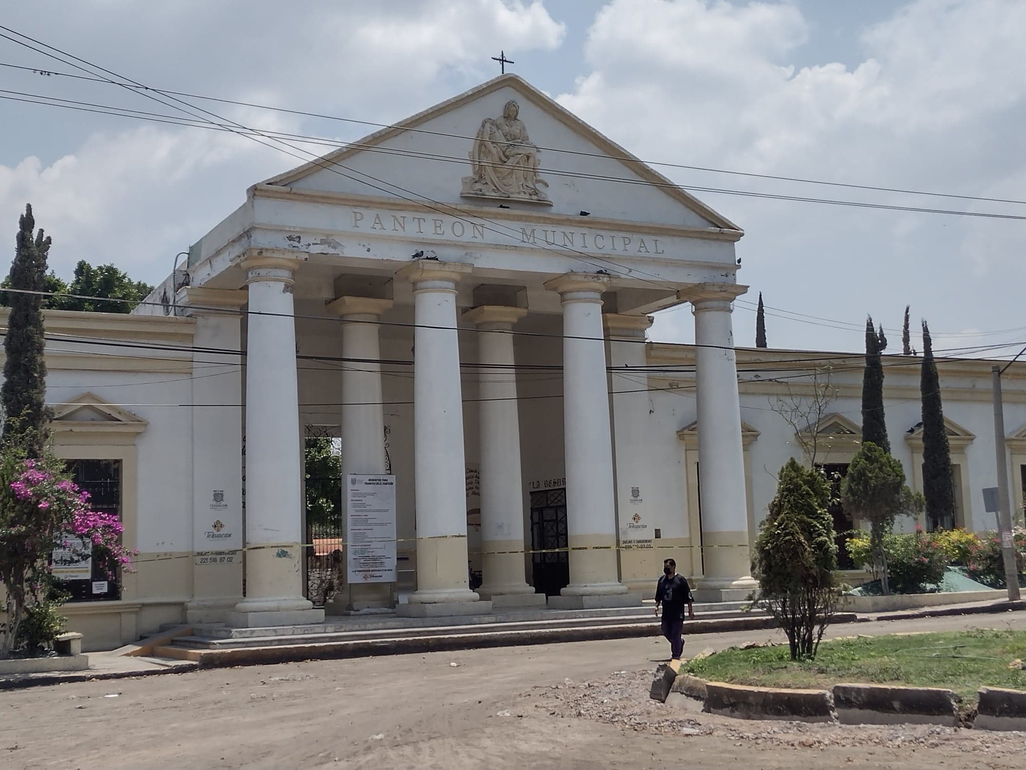 Construirán columbarios en el Panteón Municipal ante falta de espacios