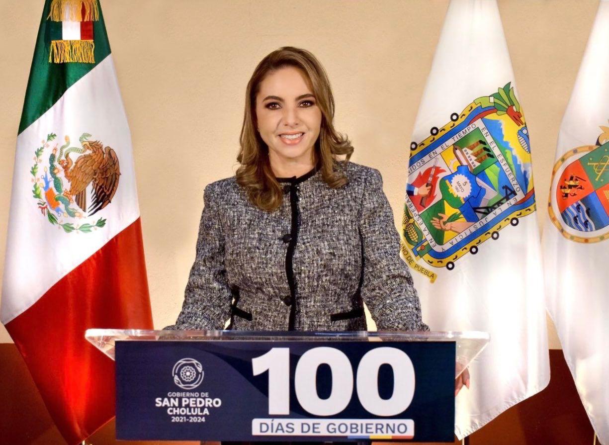 Paola Angón presenta informe a 100 días de gobierno