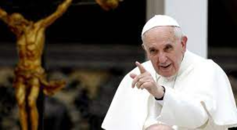 Basta al tráfico de armas: papa Francisco tras matanza en Texas