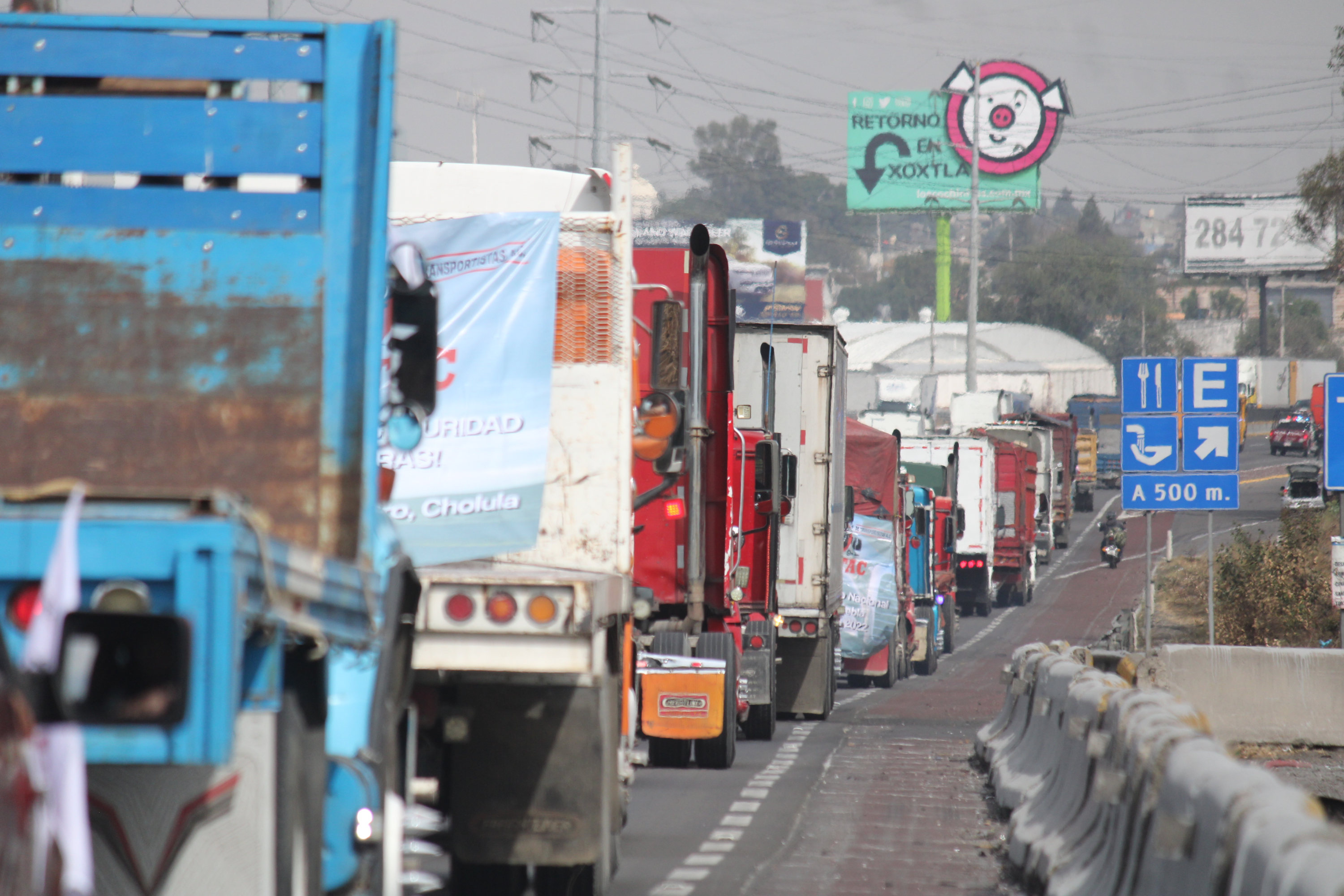 Ojo: anuncian trasportistas bloqueo en la México-Puebla este viernes