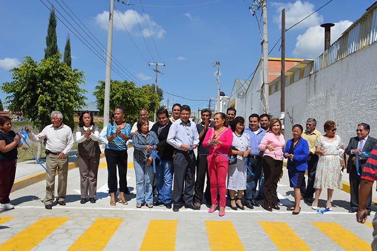 Entrega Parra Jiménez obras viales pospuestas por ediles anteriores