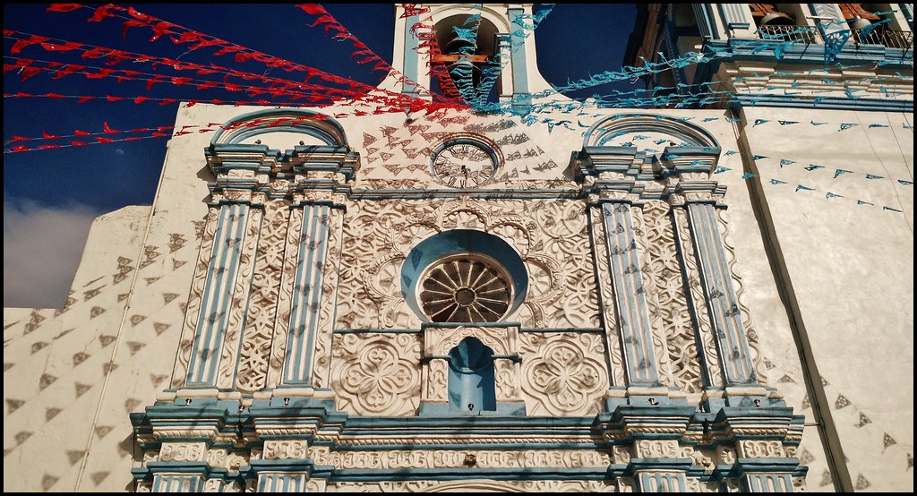 Ante falta de restauración, fieles construyen capillas en la Mixteca poblana