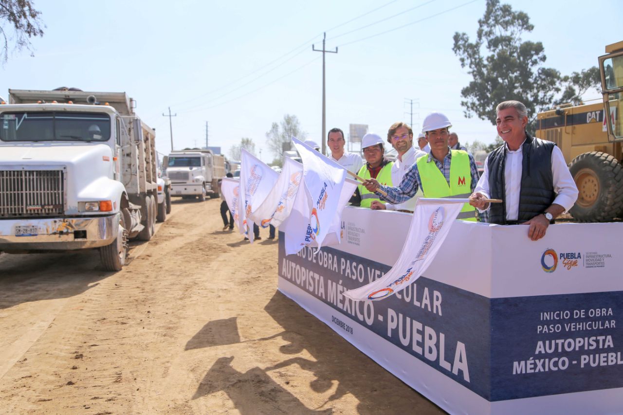 Inician Paso Superior Vehicular de la Autopista México-Puebla