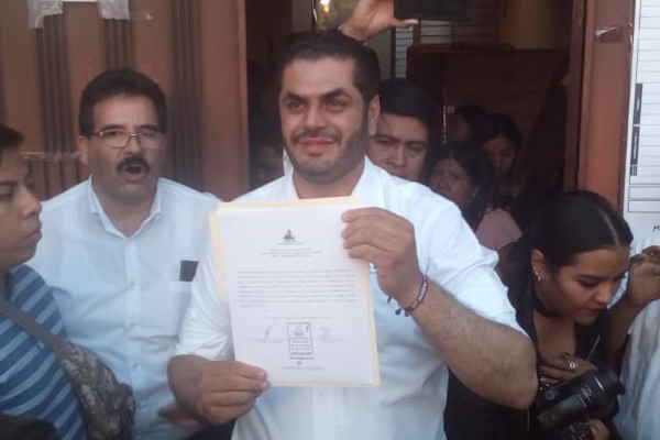 Patjane recicla funcionarios del PRI y del PAN en Tehuacán