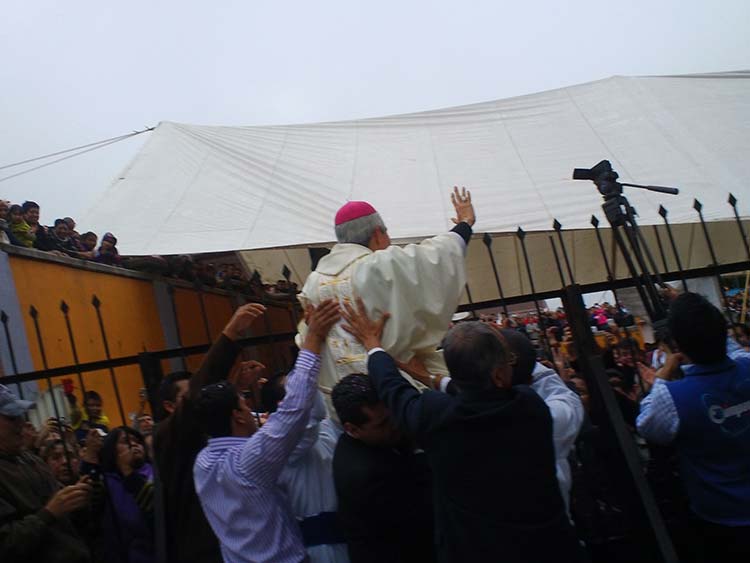 Dice adiós Patrón Wong a Diócesis de Papantla, se une al Vaticano