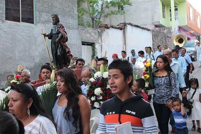 Celebran en la Mixteca fiestas patronales en honor a San Pablo y San Pedro