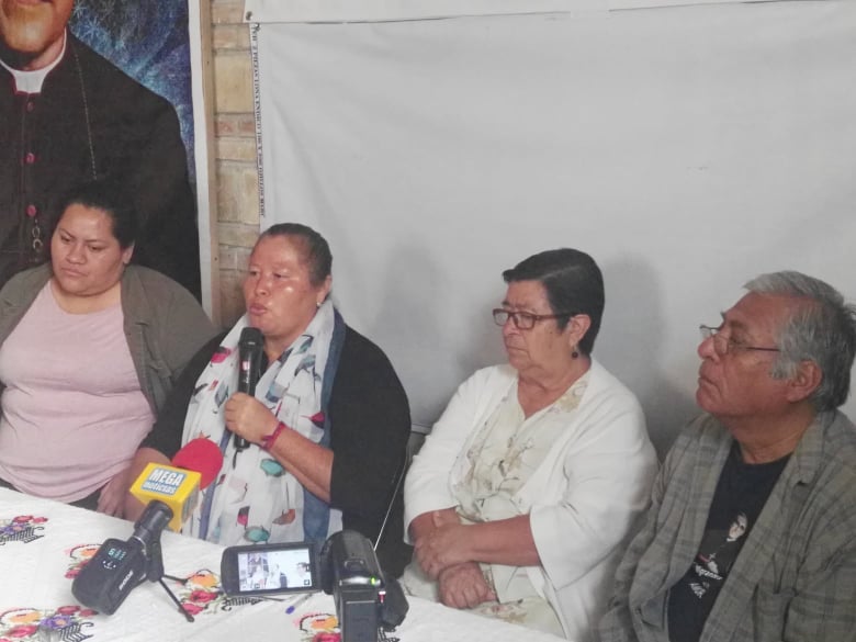 Migrantes, presas de la autoridad y de la delincuencia: Patronas