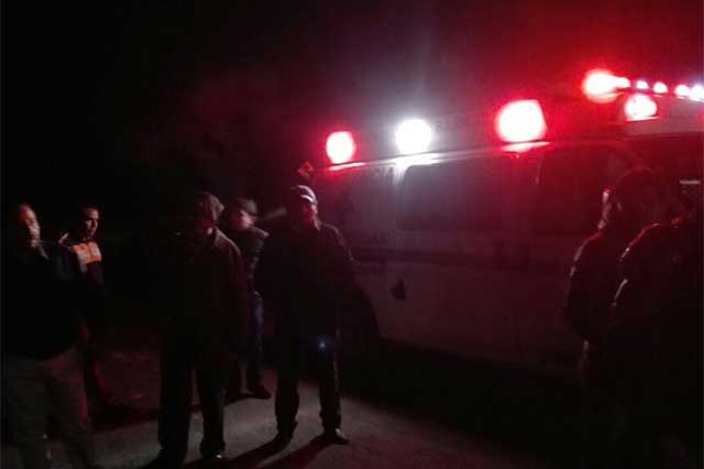 Queman patrulla en Teotlalcingo en protesta por hombre atropellado