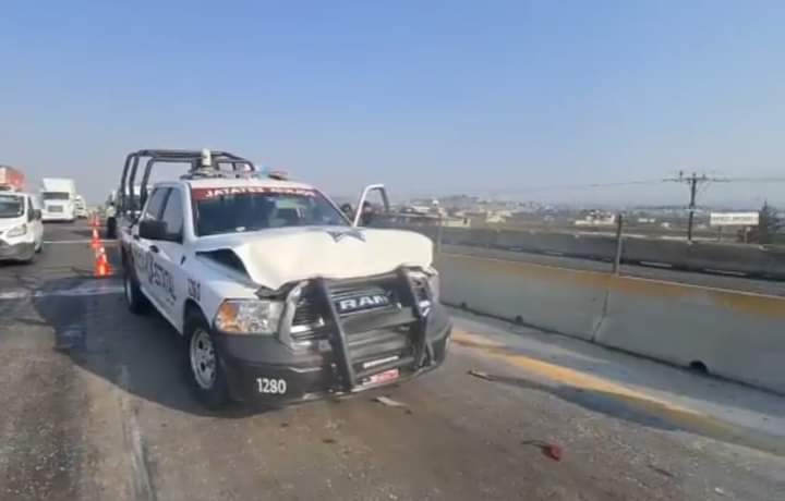 Patrullas de la policía estatal generan carambola en la Puebla-Orizaba