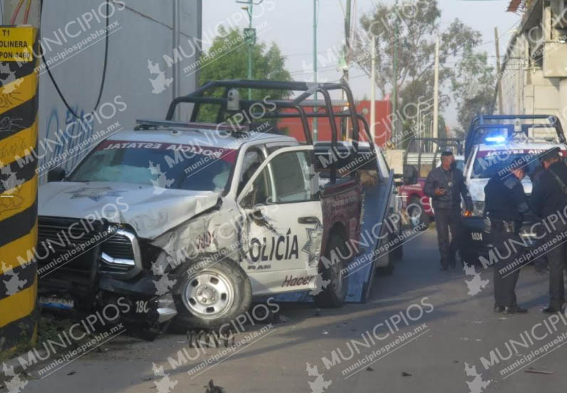 VIDEO Chocan patrulla estatal y queda destrozada en San Pedro Cholula