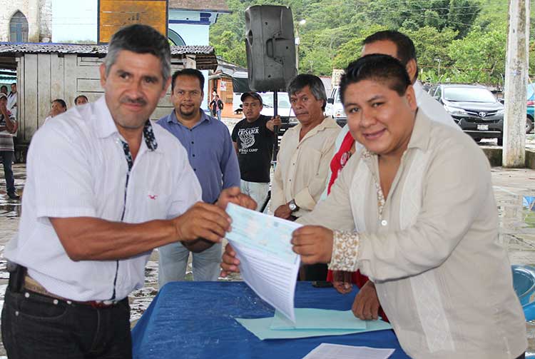 Reactiva edil de Cuetzalan el Registro Civil en juntas auxiliares