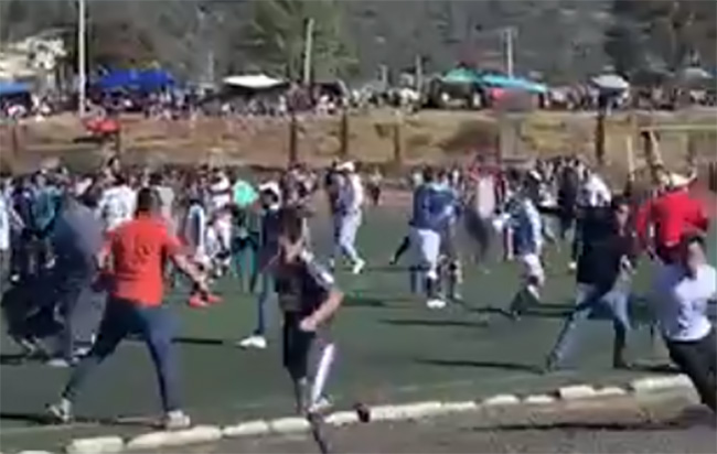 VIDEO Se dan con todo en la final entre Deportivo la Gloria y Unión Ahuatepec en Serdán